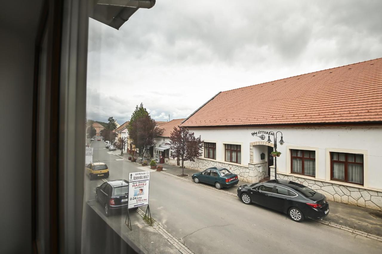 Bed and Breakfast Vasko Panzio Borpince Tokaj Exterior foto